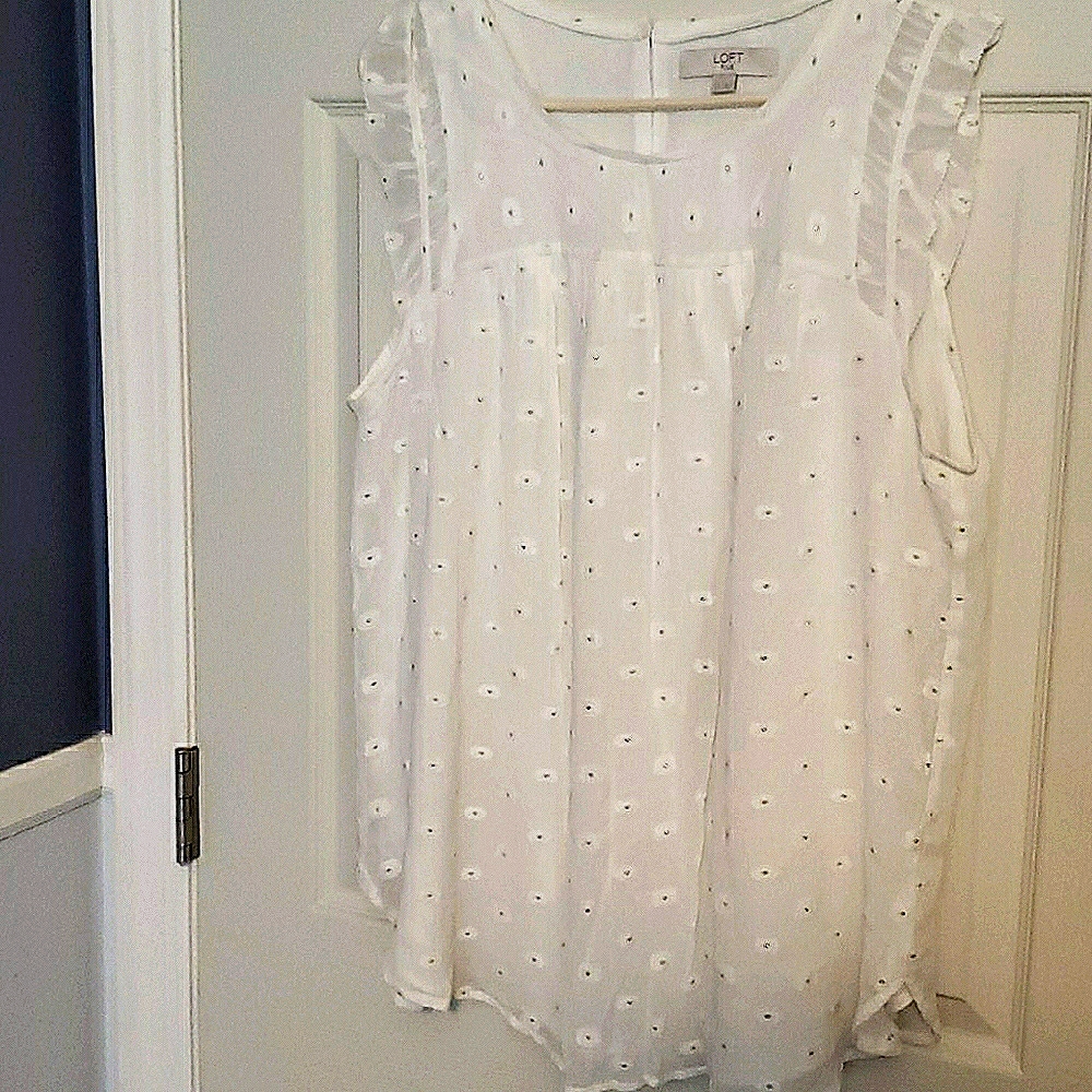 Loft Flower Tank Blouse Cream Size …